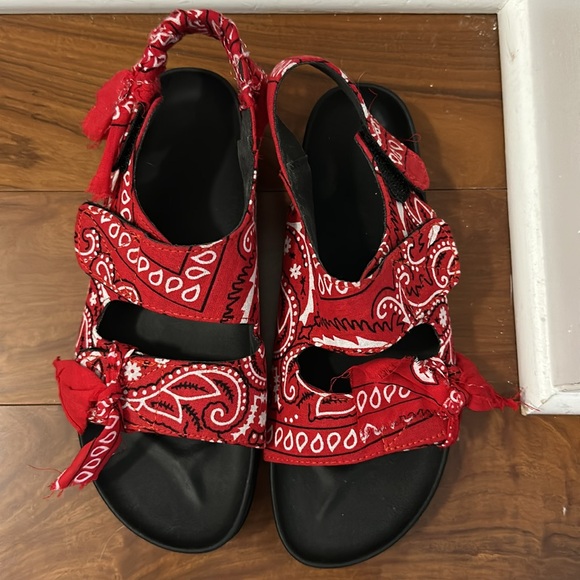 Arizona love Apache red banana print sandals size 39 - Picture 2 of 5